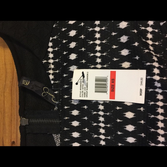 Jessica Simpson crop top - Picture 2 of 5